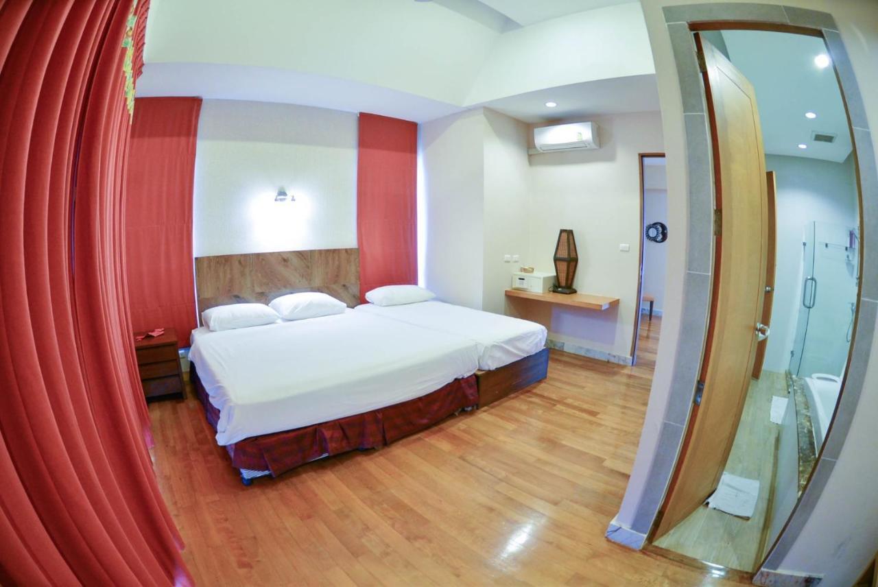 Abacus Villa Pattaya Buitenkant foto